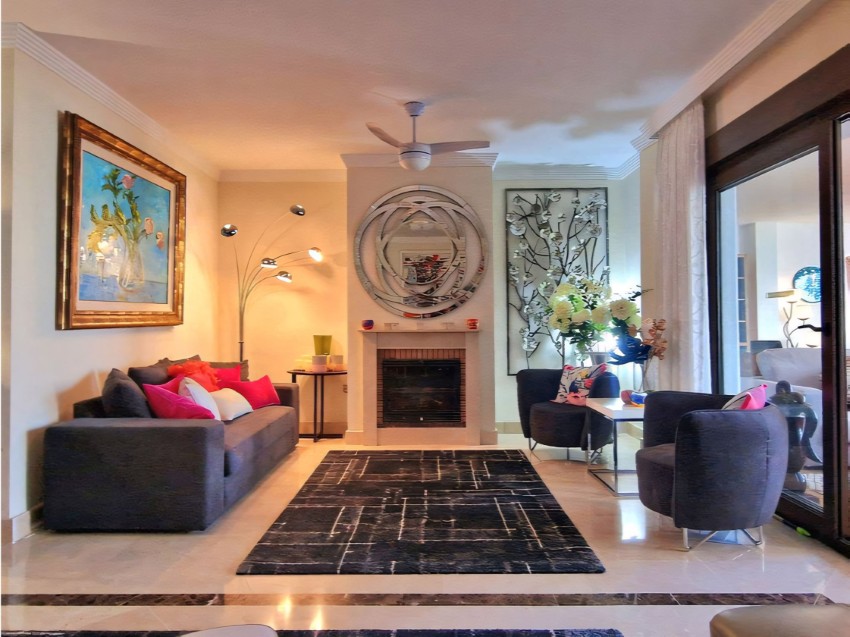 Lägenhet med trädgård i Finca San Antonio mellan Mijas Pueblo och Fuengirola